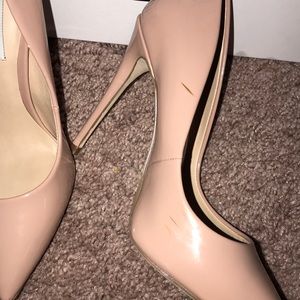 Steve Madden Shoes - Nude heels Steve Madden Shoes - Nude heels